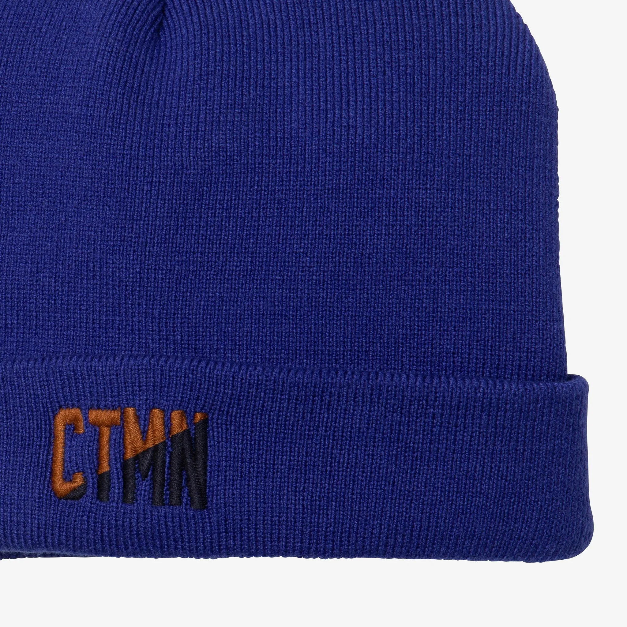 Kid blue knit beanie